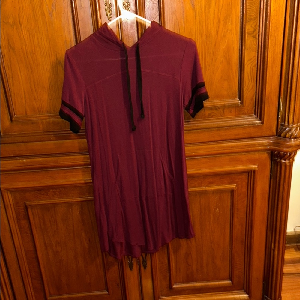 Women's Burgundy Hooded Top